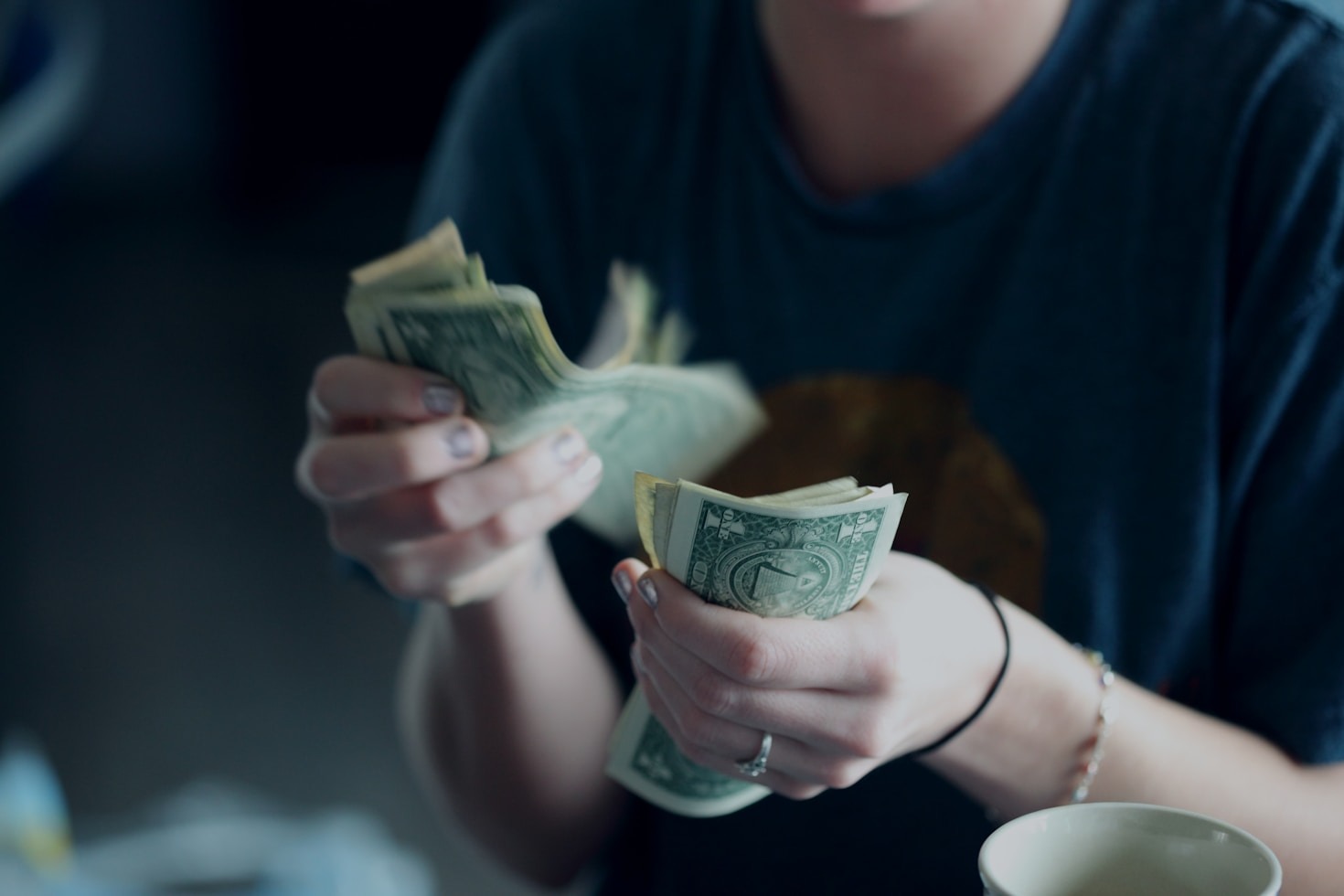 Common Mistakes When Building Passive Income Streams